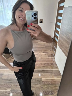 Prémium basic lycra pántos felső Barna